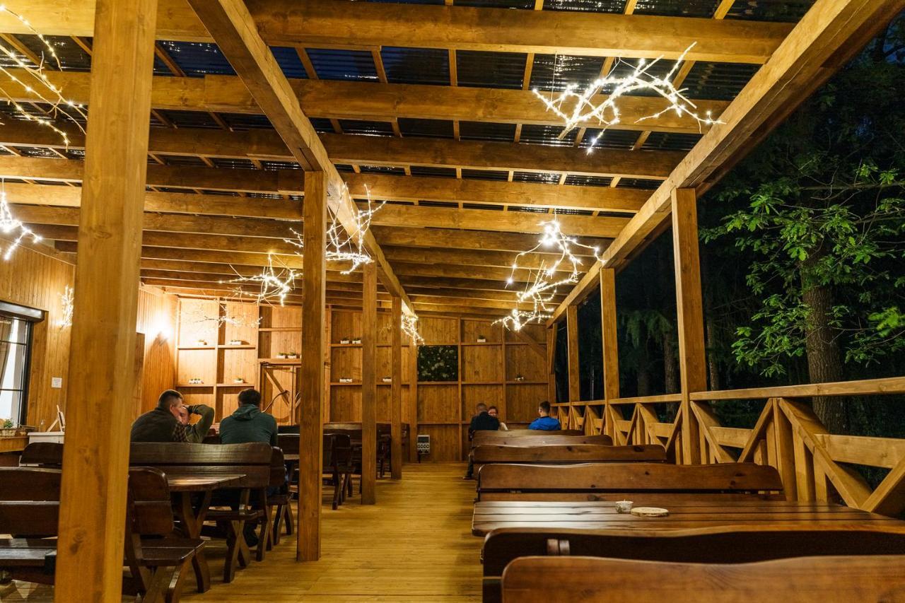 Zloty Jelen - Restauracja I Dom Goscinny Potok Zloty エクステリア 写真